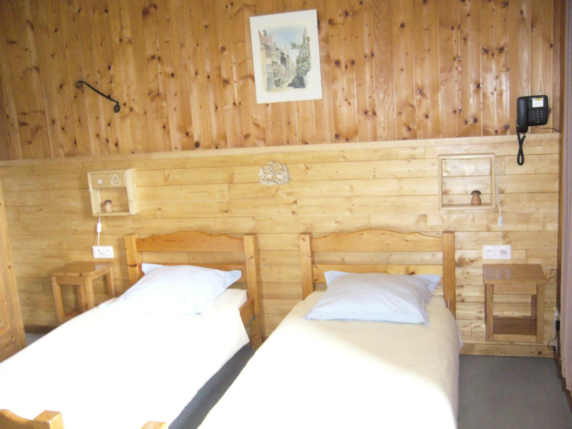 Hotel Auberge Du Grand Git La Chaux Neuve ภายนอก รูปภาพ